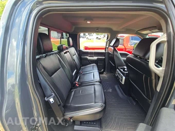 2021 Ford Super Duty F-250 Lariat Crew Cab Medium Bed - miniatura 16