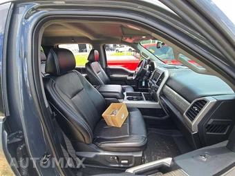 2021 Ford Super Duty F-250 Lariat Crew Cab Medium Bed - miniatura 18