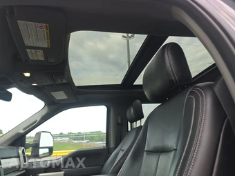 2021 Ford Super Duty F-250 Lariat Crew Cab Medium Bed - miniatura 20