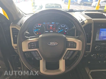 2021 Ford Super Duty F-250 Lariat Crew Cab Medium Bed - miniatura 10