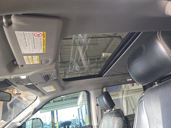 2021 Ford Super Duty F-250 Lariat Crew Cab Medium Bed - miniatura 17