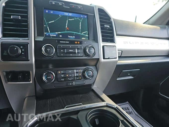 2021 Ford Super Duty F-250 Lariat Crew Cab Medium Bed - miniatura 10