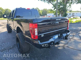 2021 Ford Super Duty F-250 Lariat Crew Cab Medium Bed - miniatura 2