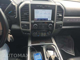 2021 Ford Super Duty F-250 Lariat Crew Cab Medium Bed - miniatura 10