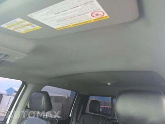 2021 Ford Super Duty F-250 Lariat Crew Cab Medium Bed - miniatura 11