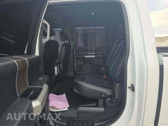 2021 Ford Super Duty F-250 Lariat Crew Cab Medium Bed - miniatura 13