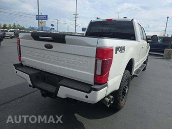 2021 Ford Super Duty F-250 Lariat Crew Cab Medium Bed - miniatura 3