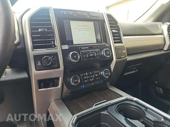 2021 Ford Super Duty F-250 Lariat Crew Cab Medium Bed - miniatura 10