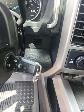 2021 Ford Super Duty F-250 Lariat Crew Cab Medium Bed - miniatura 8
