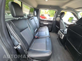 2021 Ford Super Duty F-250 Lariat Crew Cab Medium Bed - miniatura 16