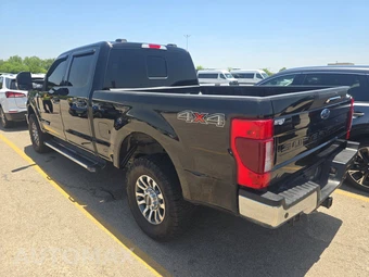 2021 Ford Super Duty F-250 Lariat Crew Cab Medium Bed - miniatura 6