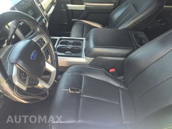 2021 Ford Super Duty F-250 Lariat Crew Cab Medium Bed - miniatura 7