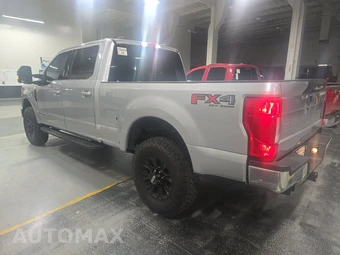 2021 Ford Super Duty F-250 Lariat Crew Cab Medium Bed - miniatura 5