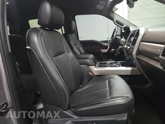 2021 Ford Super Duty F-250 Lariat Crew Cab Medium Bed - miniatura 7