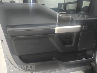 2021 Ford Super Duty F-250 Lariat Crew Cab Medium Bed - miniatura 8