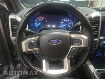 2021 Ford Super Duty F-250 Lariat Crew Cab Medium Bed - miniatura 9