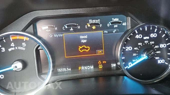2021 Ford Super Duty F-250 Lariat Crew Cab Medium Bed - miniatura 23