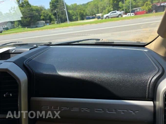 2021 Ford Super Duty F-250 Lariat Crew Cab Medium Bed - miniatura 19