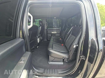 2021 Ford Super Duty F-250 Lariat Crew Cab Medium Bed - miniatura 10