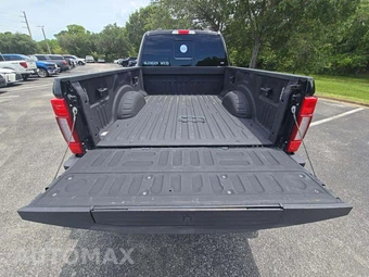 2021 Ford Super Duty F-250 Lariat Crew Cab Medium Bed - miniatura 11