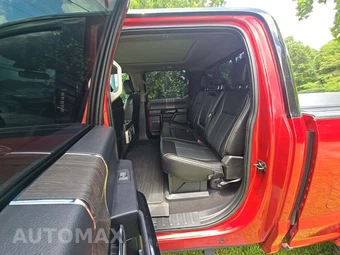 2021 Ford Super Duty F-250 Lariat Crew Cab Medium Bed - miniatura 13
