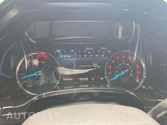 2021 Ford Super Duty F-250 Lariat Crew Cab Medium Bed - miniatura 9