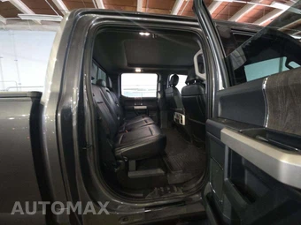 2021 Ford Super Duty F-250 Lariat Crew Cab Medium Bed - miniatura 16