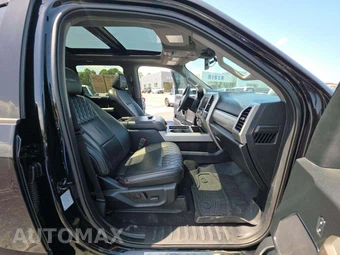 2021 Ford Super Duty F-250 Lariat Crew Cab Medium Bed - miniatura 15