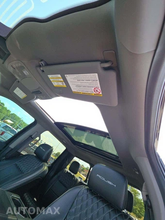 2021 Ford Super Duty F-250 Lariat Crew Cab Medium Bed - miniatura 8