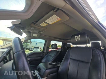 2021 Ford Super Duty F-250 Lariat Crew Cab Medium Bed - miniatura 11