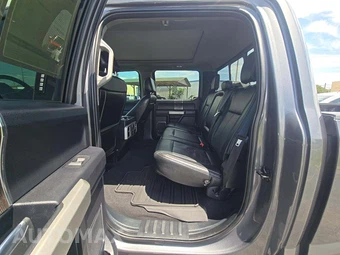 2021 Ford Super Duty F-250 Lariat Crew Cab Medium Bed - miniatura 13