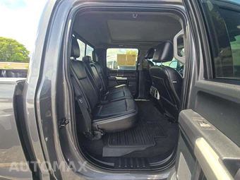 2021 Ford Super Duty F-250 Lariat Crew Cab Medium Bed - miniatura 16