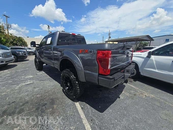 2021 Ford Super Duty F-250 Lariat Crew Cab Medium Bed - miniatura 2