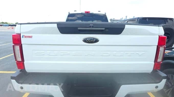 2021 Ford Super Duty F-250 Lariat Crew Cab Medium Bed - miniatura 20