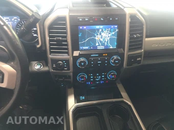 2021 Ford Super Duty F-250 Lariat Crew Cab Medium Bed - miniatura 17