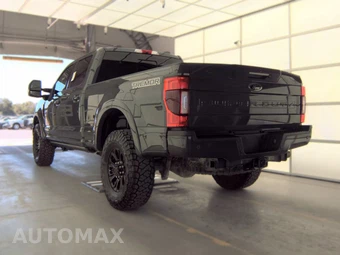 2021 Ford Super Duty F-250 Lariat Crew Cab Medium Bed - miniatura 8