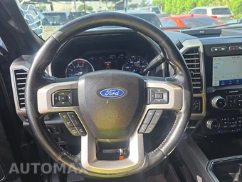 2021 Ford Super Duty F-250 Platinum Crew Cab Medium Bed - miniatura 10