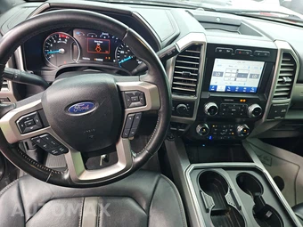 2021 Ford Super Duty F-250 Platinum Crew Cab Medium Bed - miniatura 11