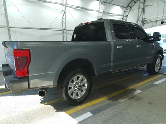 2021 Ford Super Duty F-250 Platinum Crew Cab Medium Bed - miniatura 4
