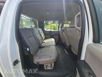 2021 Ford Super Duty F-250 XL Crew Cab Long Bed - miniatura 16