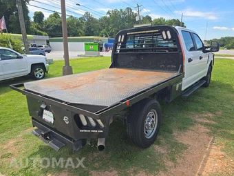 2021 Ford Super Duty F-250 XL Crew Cab Long Bed - miniatura 3