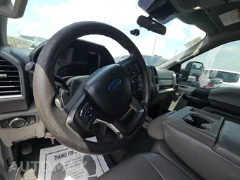 2021 Ford Super Duty F-250 XL Crew Cab Long Bed - miniatura 11