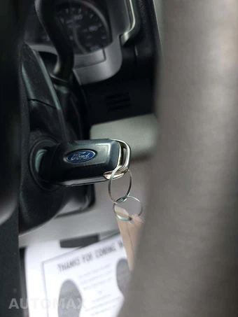 2021 Ford Super Duty F-250 XL Crew Cab Long Bed - miniatura 8