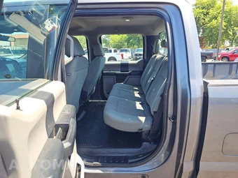 2021 Ford Super Duty F-250 XL Crew Cab Long Bed - miniatura 10