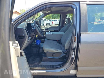 2021 Ford Super Duty F-250 XL Crew Cab Long Bed - miniatura 3