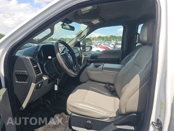 2021 Ford Super Duty F-250 XL Crew Cab Medium Bed - miniatura 7