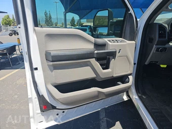 2021 Ford Super Duty F-250 XL Extended Cab Medium Bed w/Rear Doors - miniatura 9
