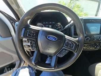 2021 Ford Super Duty F-250 XLT Crew Cab Long Bed - miniatura 10