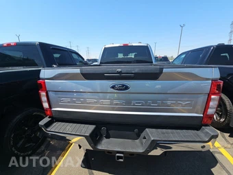 2021 Ford Super Duty F-250 XLT Crew Cab Medium Bed - miniatura 5
