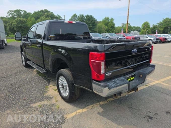 2021 Ford Super Duty F-250 XLT Crew Cab Medium Bed - miniatura 2